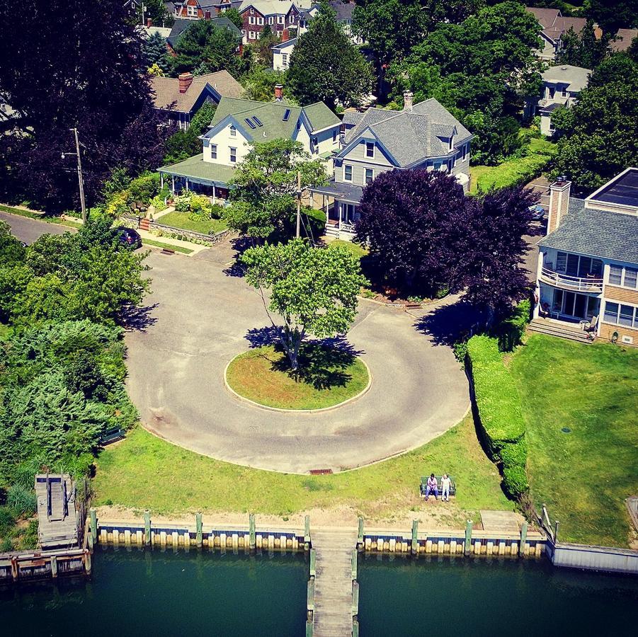 The Stirling House Waterfront 4*